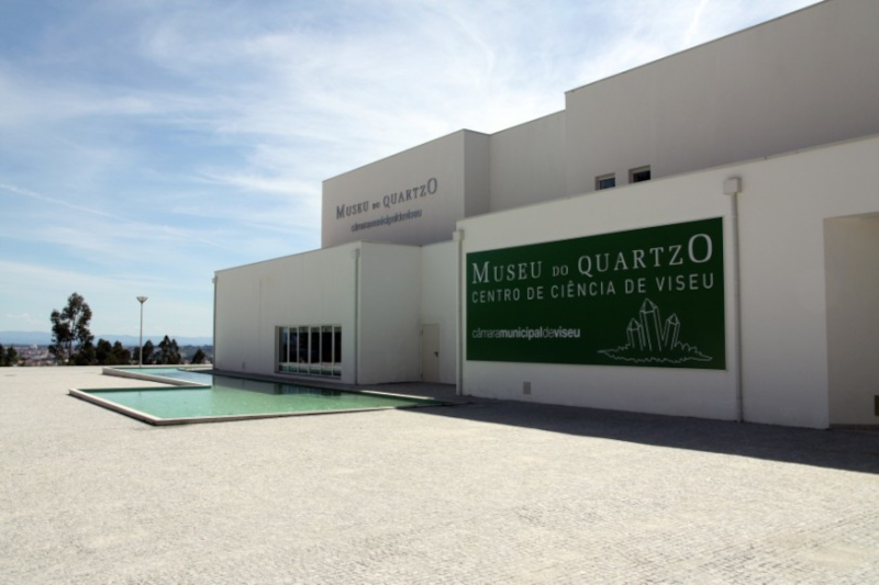 Junta de Freguesia de Abraveses - Museu do Quartzo